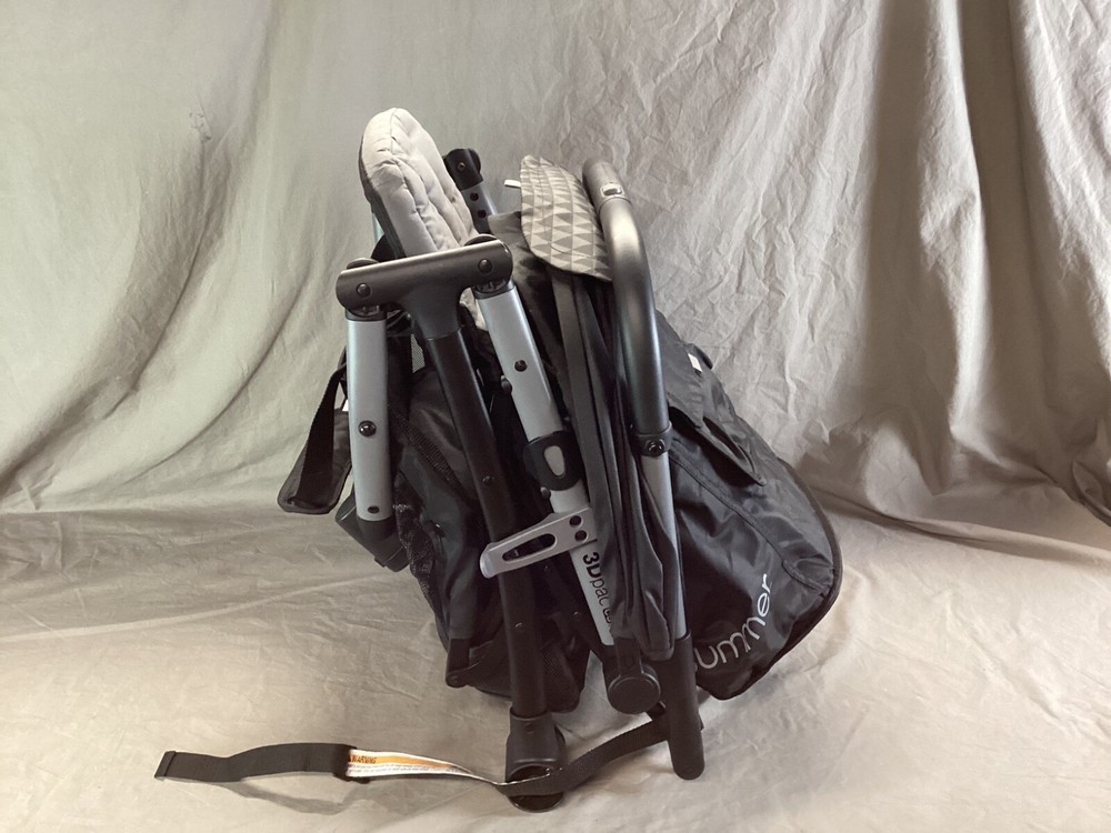 Summer 3Dpac CS Compact Fold Stroller Black - Missing Cup Holder