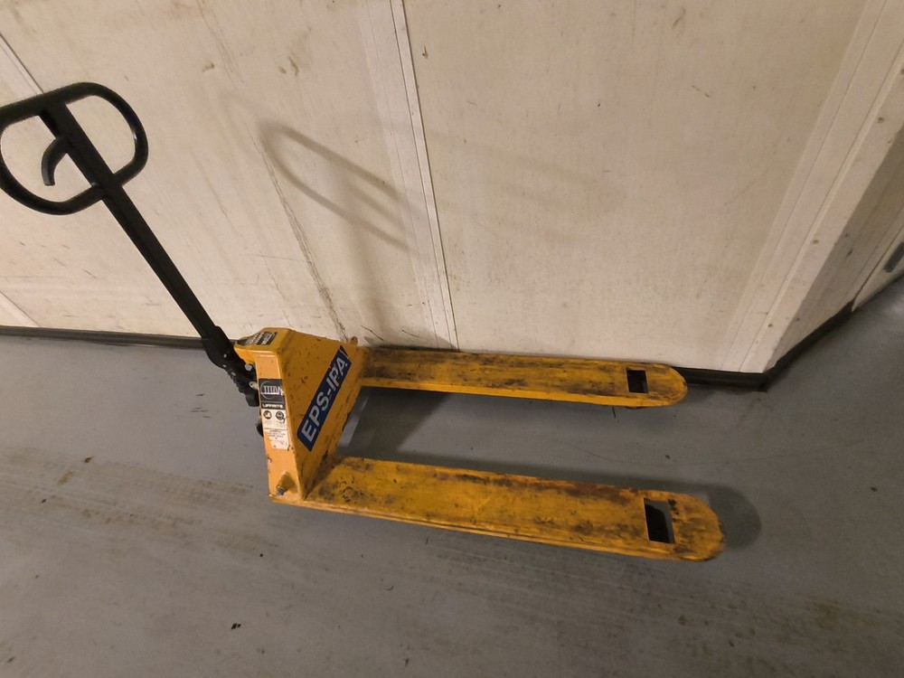 Industrial Pallet Jack