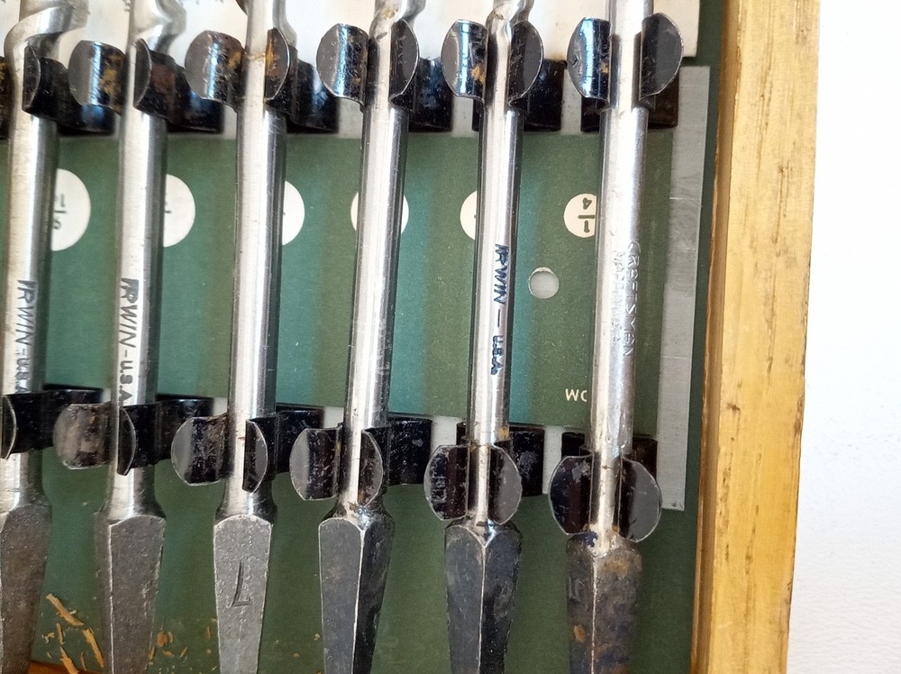 Vintage Irwin drill brace bits never used + paperwork & case