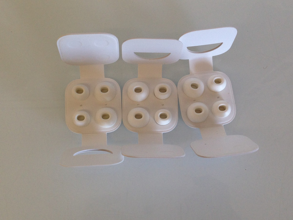 Apple AirPod Pro Ear Tips, Large/Small ear tips - 3 Pack