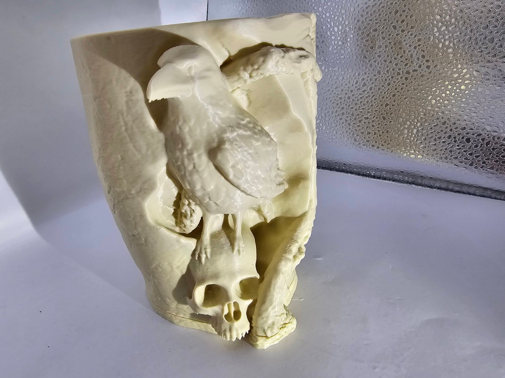 "The Raven's Rest" Planter