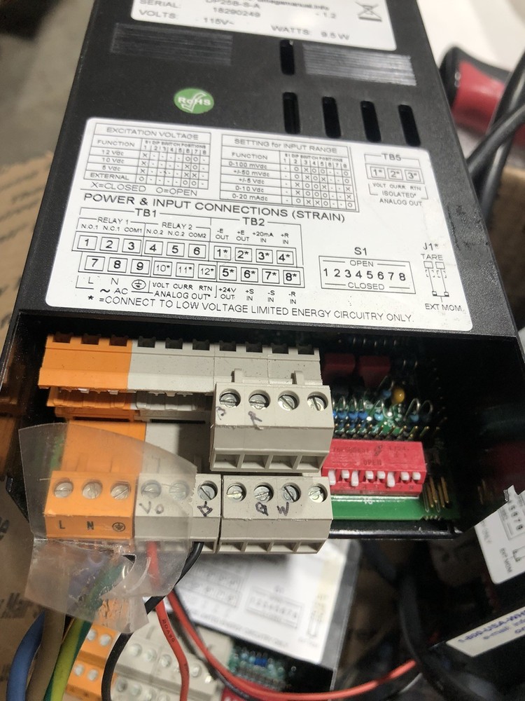 Omega Engineering DP25B-S-A Strain Gauge Panel Meter 5K Lb Compression Load Cell
