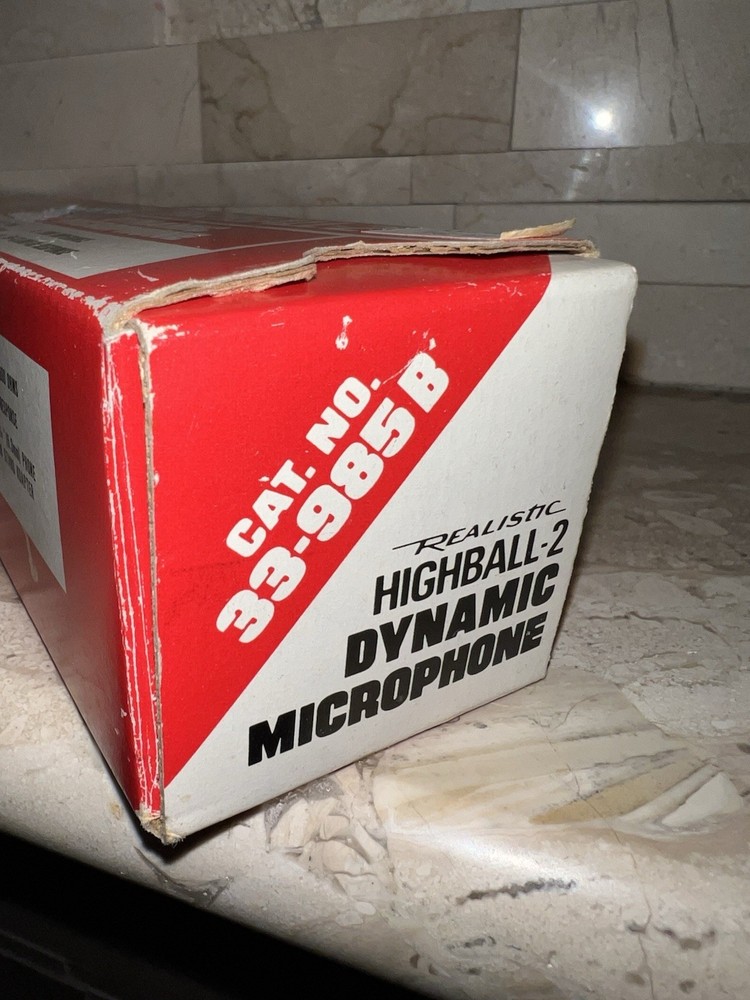 Radio Shack REALISTIC HIGHBALL 2 Dynamic Microphone 33-985B