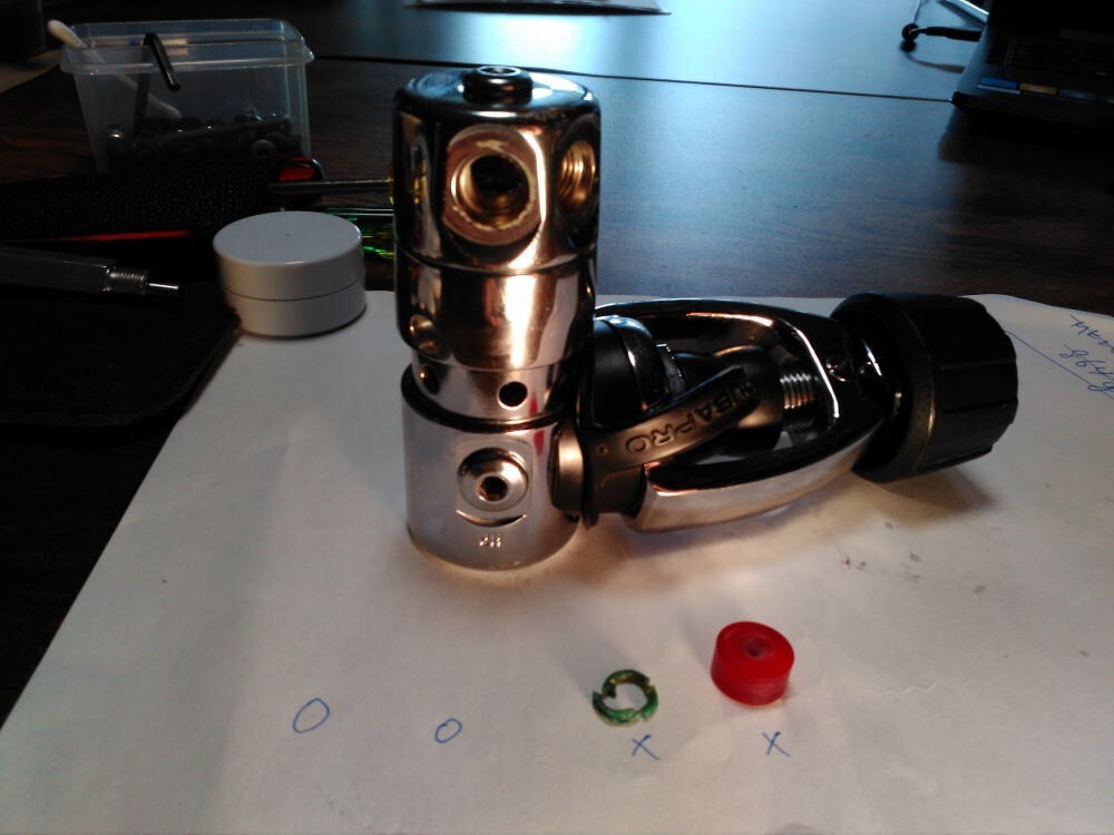Scubapro G250/MK10 -Good condition