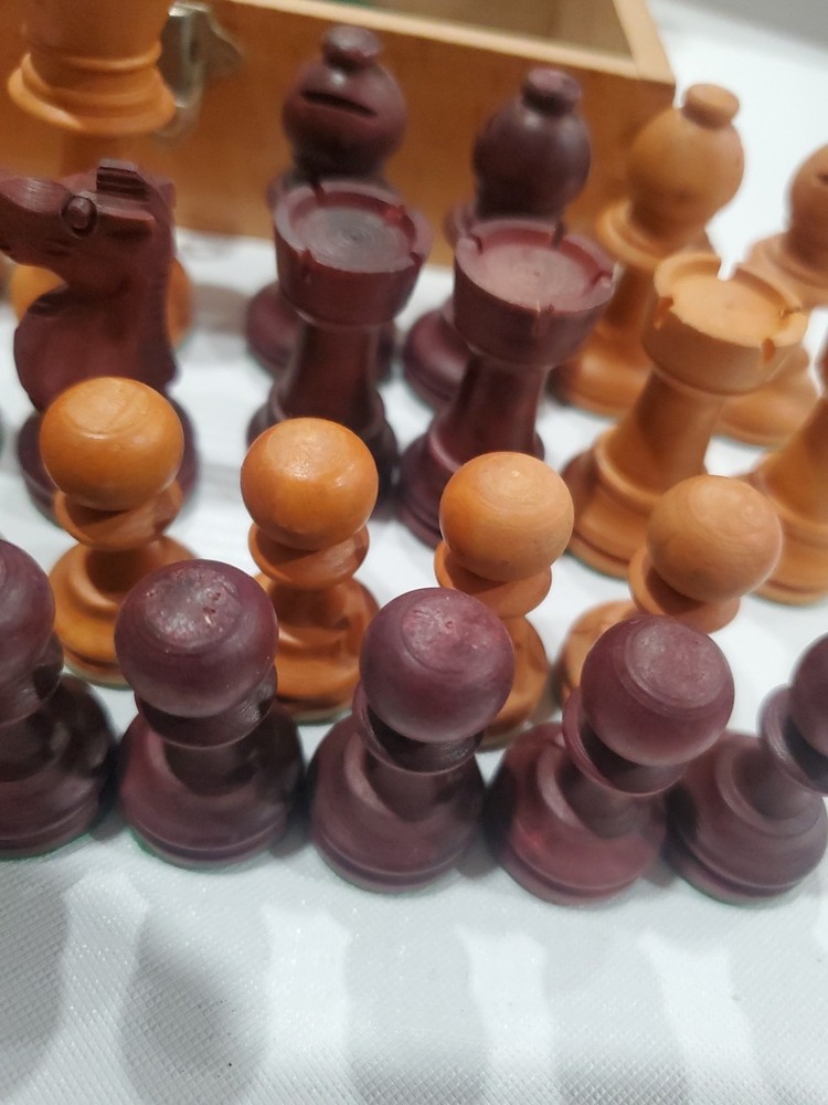 Vtg Chessmen Boxwood , Handcrafted . Unknown Maker.