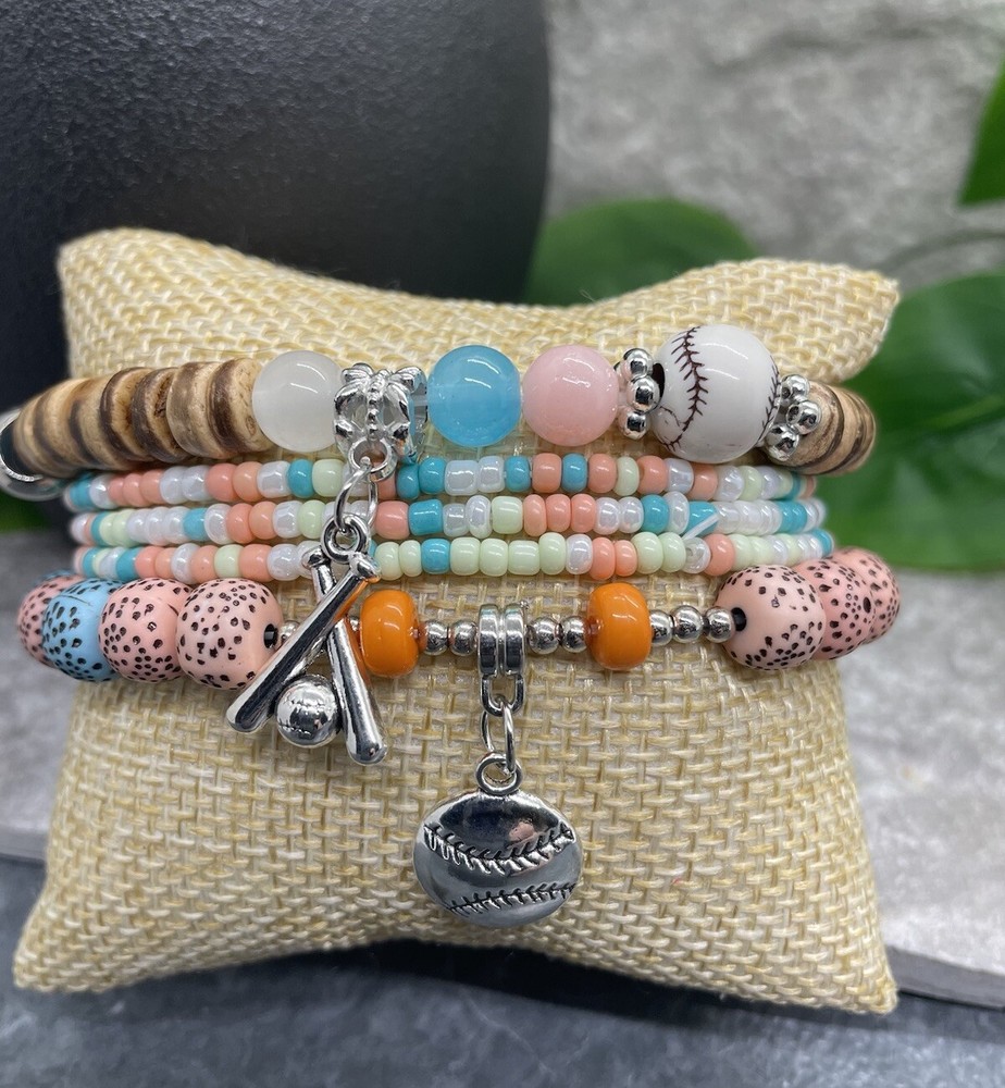 5 PC Handmade Baseball Beaded Stackable 7” Plus Stretch Bracelet Set New B1666