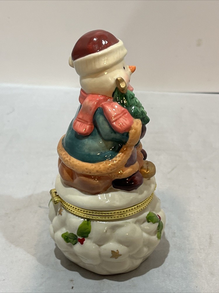 Holiday Décor Snowman Hinged Christmas Trinket Box with Tree