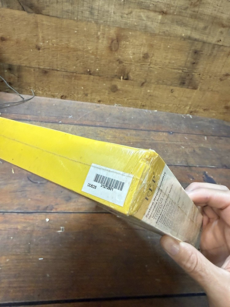 AutoCAD Release 14 Student Portfolio Sealed NOS Autodesk CAD Software R14