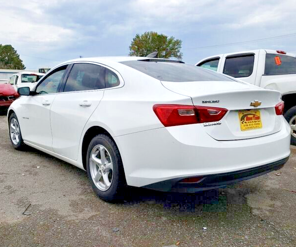 2016-2017 Chevy Malibu or VOLT Radio Display Screen Audio Controller 8" inch OEM