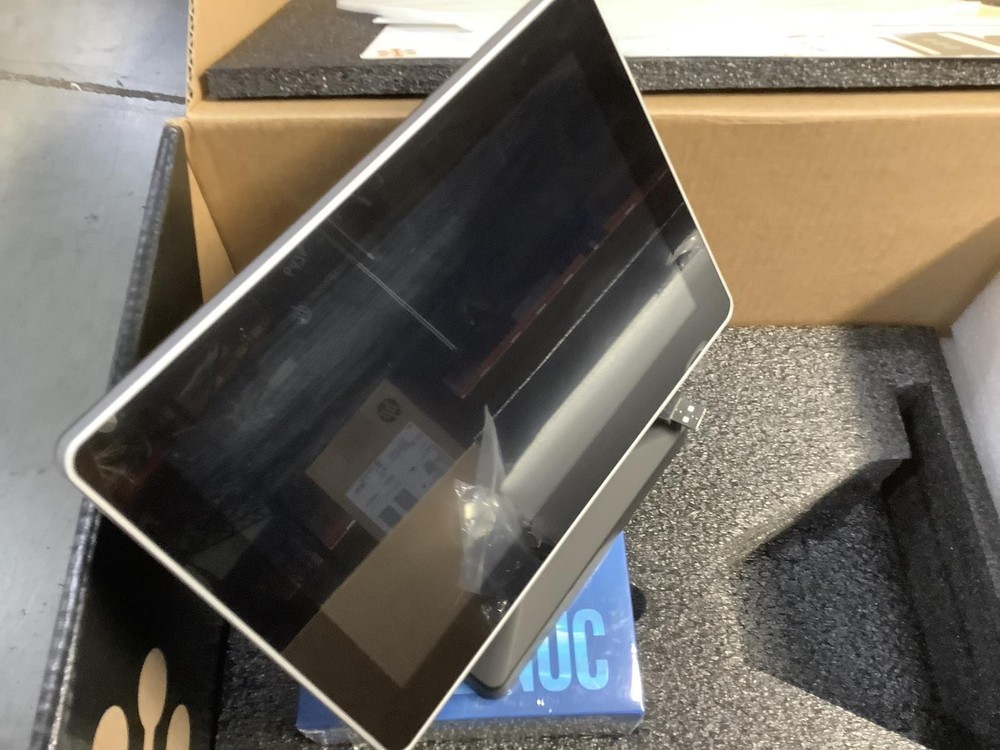 Polycom GoToRoom Video Conferencing System by LogMeIn