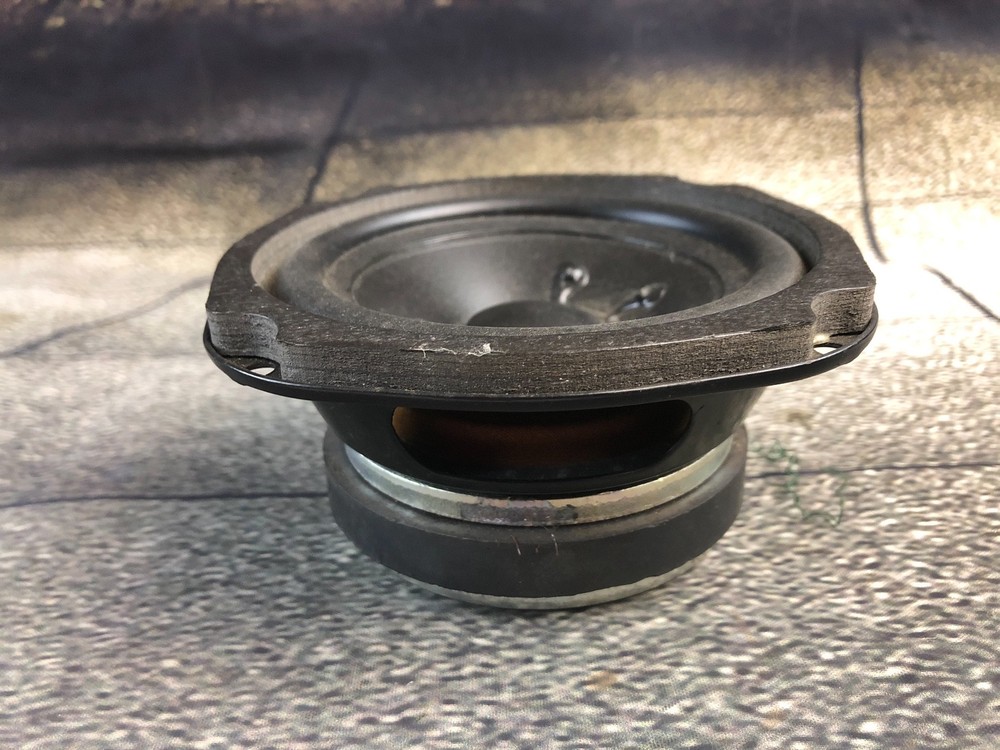 Madison 5102R 4 Ohm 4 1/2 in Mid Base Driver