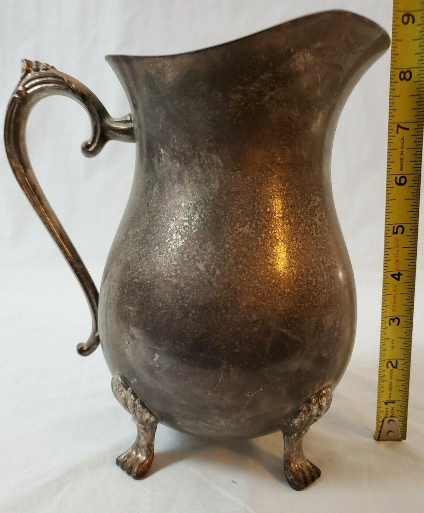 VINTAGE ~ Leonard Silver Plate Footed Water Pitcher with Ice Lip
