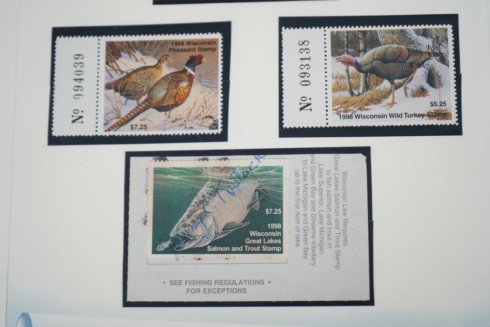US 1970s-2010s COLLECTION OF 92 WISCONSIN STATE REVENUE STAMPS DUCKS & FISH