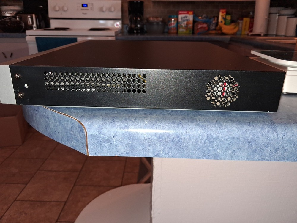H Vision Network Video Recorder 4TB 4k 64 Cameras