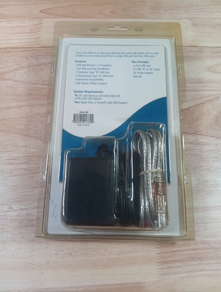 D-Link 4-Port USB 2.0 External Hub PC & Mac New Sealed