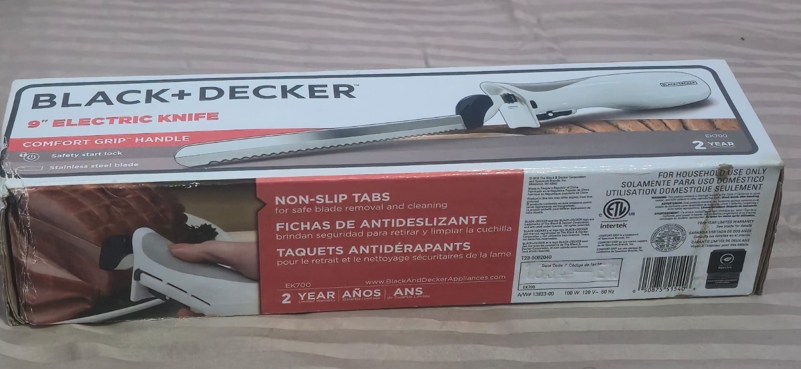 BLACK + DECKER White Comfort Grip 9” Stainless Steel Electric Knife EK500W NIB