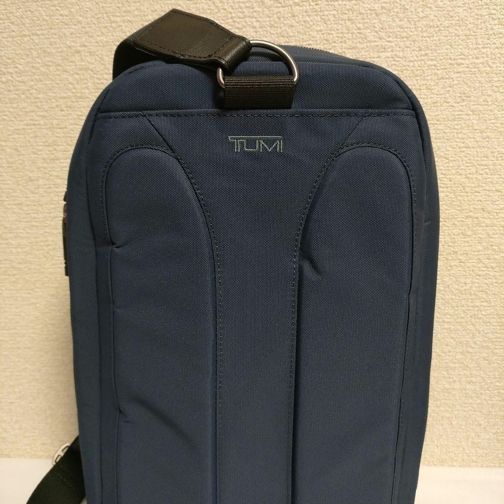 TUMI body bag slingback
