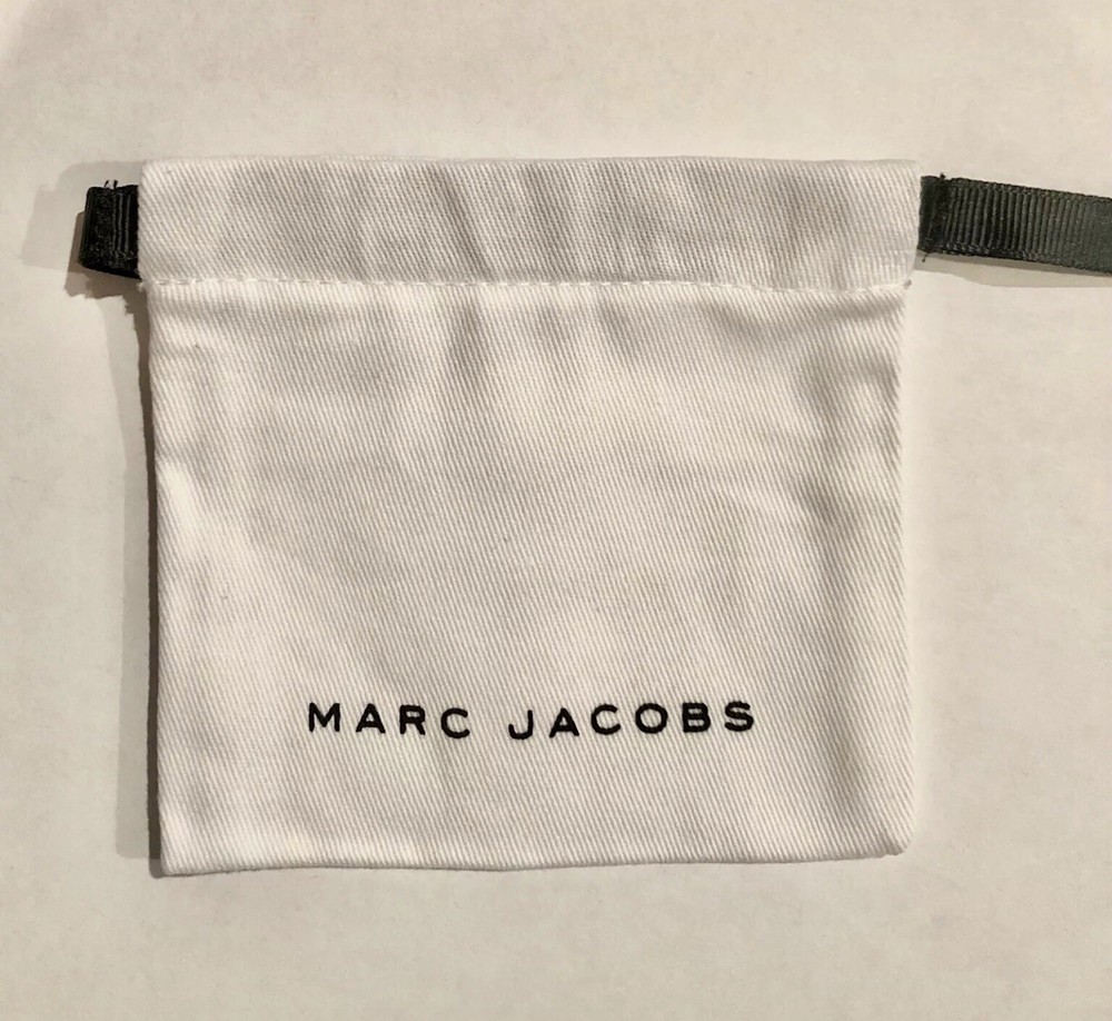 Marc JACOBS New Stud Earrings Gold Tone