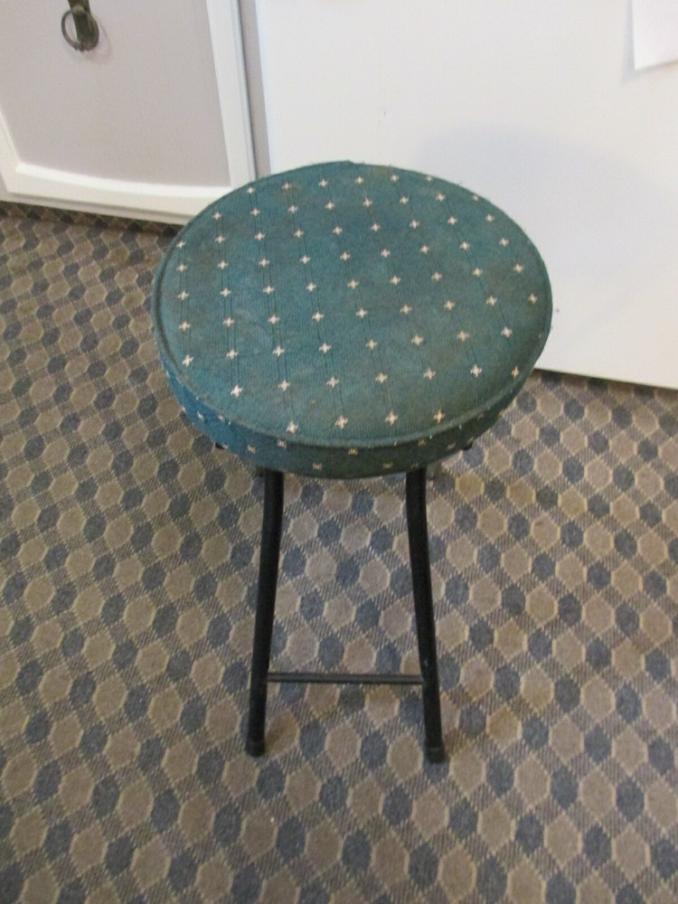 Thick Padded 24 Inch Cushioned Folding Stool Easy Storage Extra Seat Bench Stool