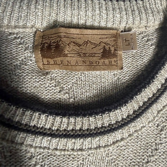 Shenandoah Golf Embroidered Sweater LT Beige Diamond Knit Pullover