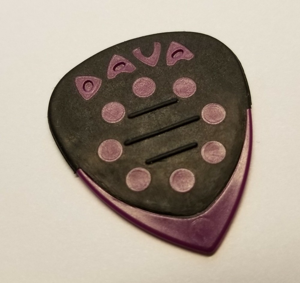 DAVA Control grip Guitar PICKS (Reg ) 6 PACKS