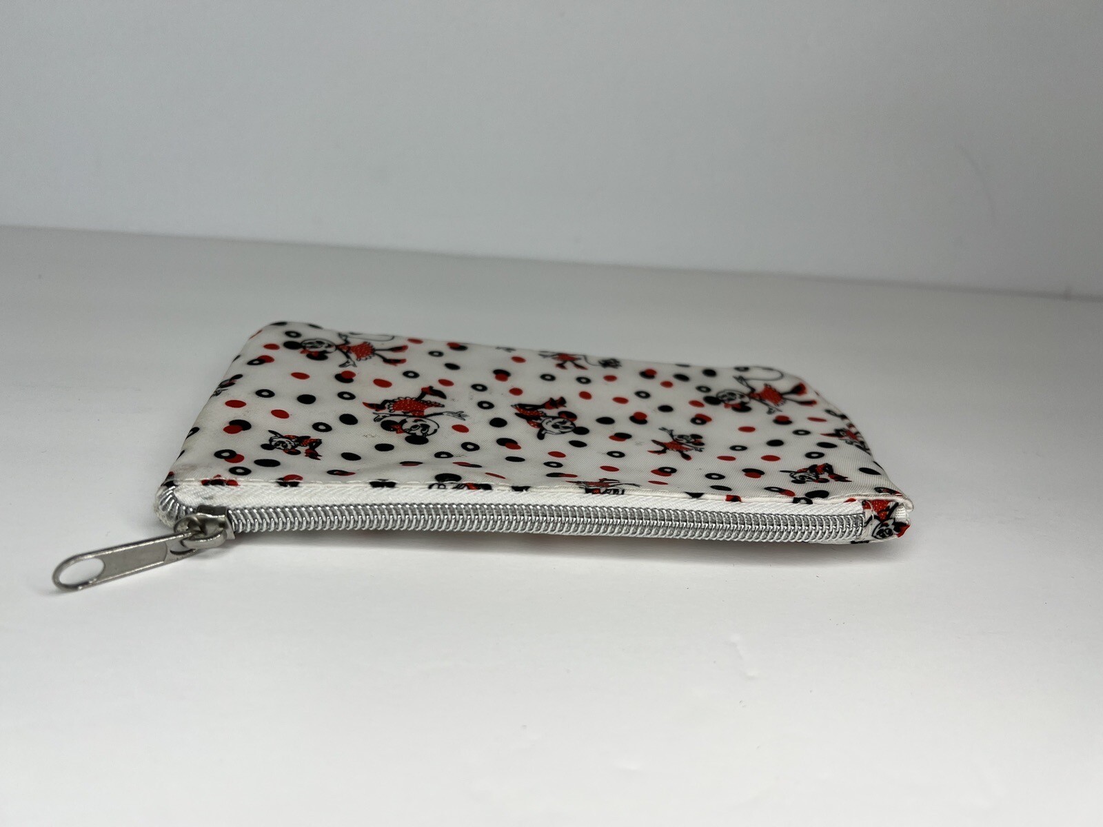 Minnie Mouse FaBOWlous Makeup Bag Pencil Case Wallet