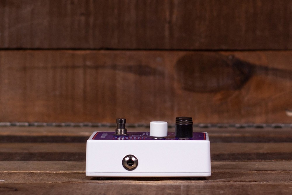 Electro-Harmonix Synth9 Synthesizer Machine