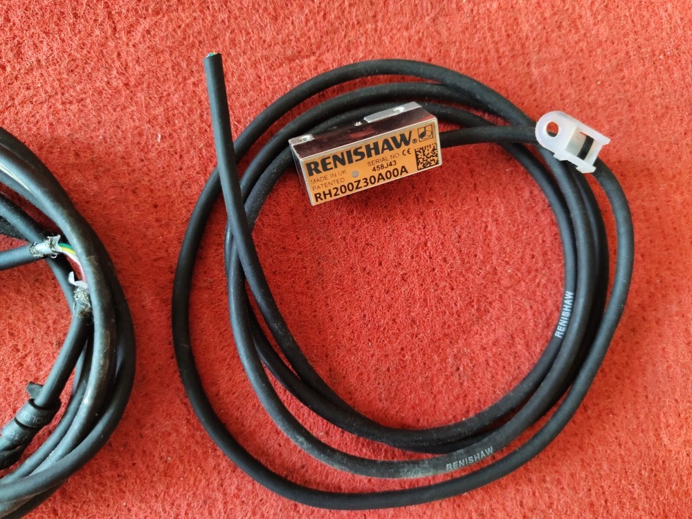Lot of 02 Pcs Renishaw RH200Z30A00A Linear Encoder