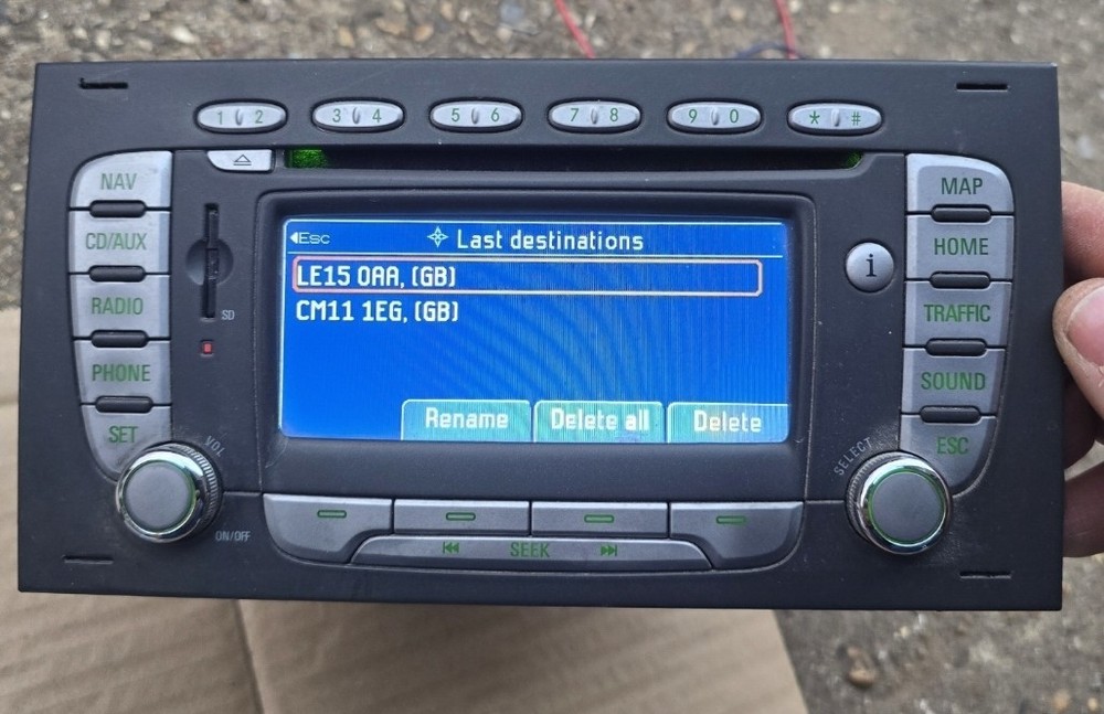 Genuine head unit/sat nav for Ford Transit connect 1