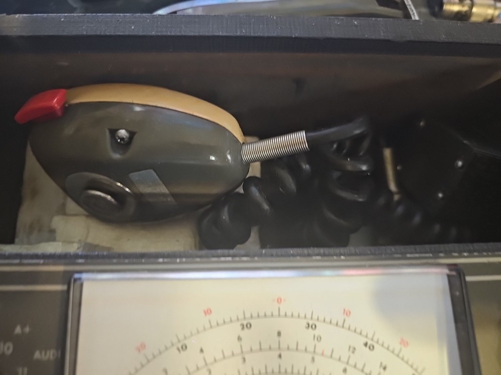 VINTAGE MOTOROLA Test Set Untested