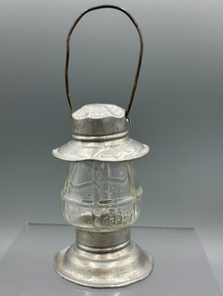 1920s LANTERN K600 Embossed Glass CANDY CONTAINER Antique E&A 445