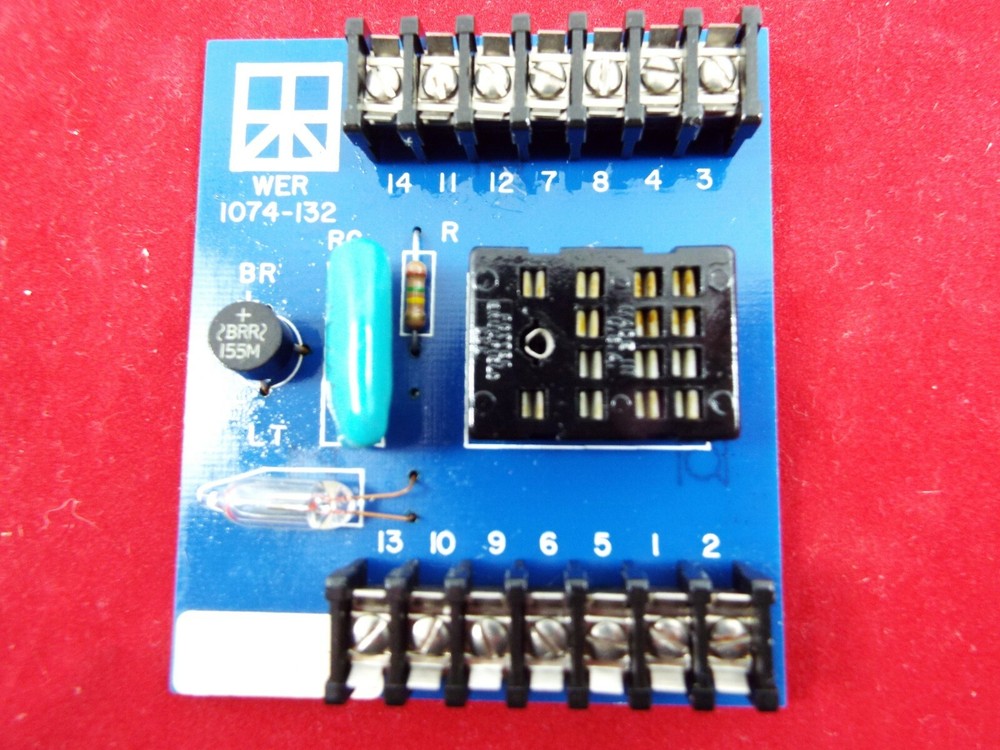EMERSON WER 1074-132 RELAY BOARD