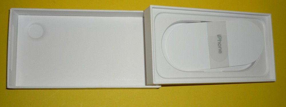 Apple A3212 iPhone 16e Black 128GB - Empty Box ONLY