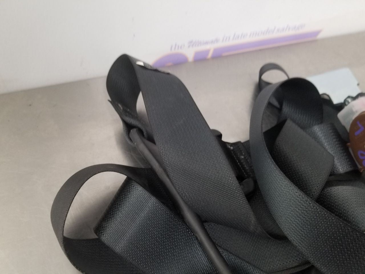 22 2022 NISSAN FRONTIER CREW CAB OEM DRIVER LEFT FRONT SEAT BELT RETRACTOR BLACK