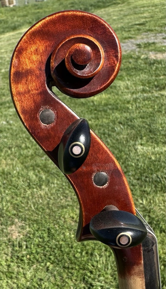 Beautiful Sounding Guarneri Model Violin 2-Pc Flamed Back