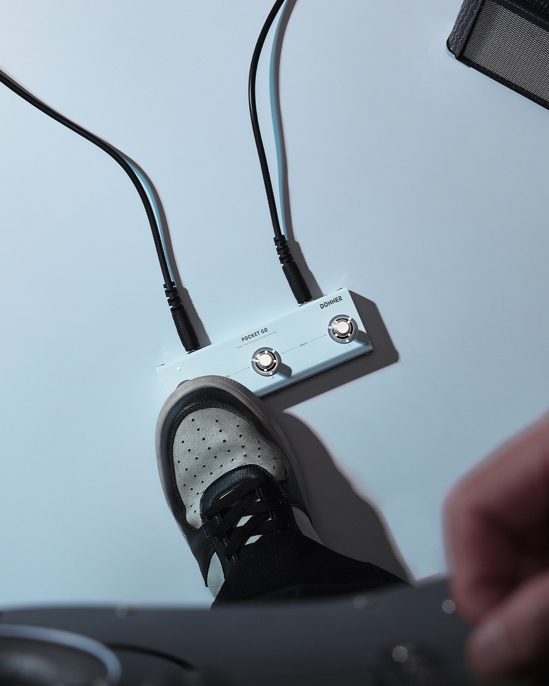 Donner Pocket Go Multi Effects Pedal 6 Effects Modules 21 Editable Presets