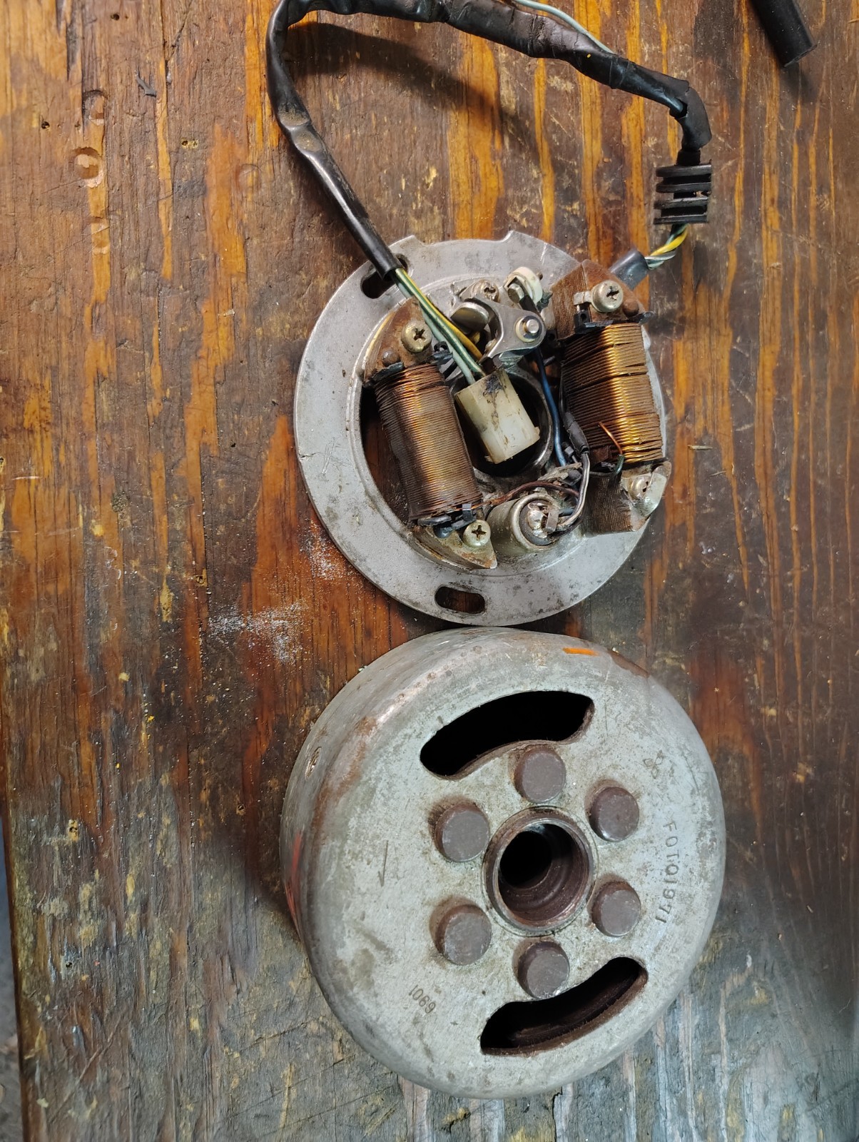 Yamaha dt2 flywheel magneto