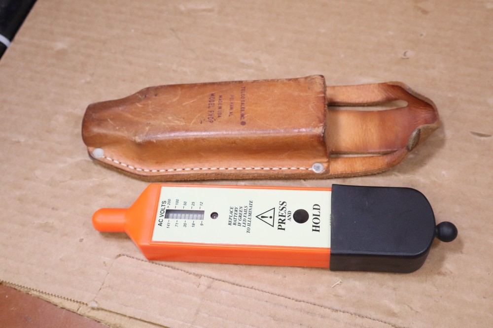 Telco Sales FVD Foreign Voltage Detector AC w/ case #2