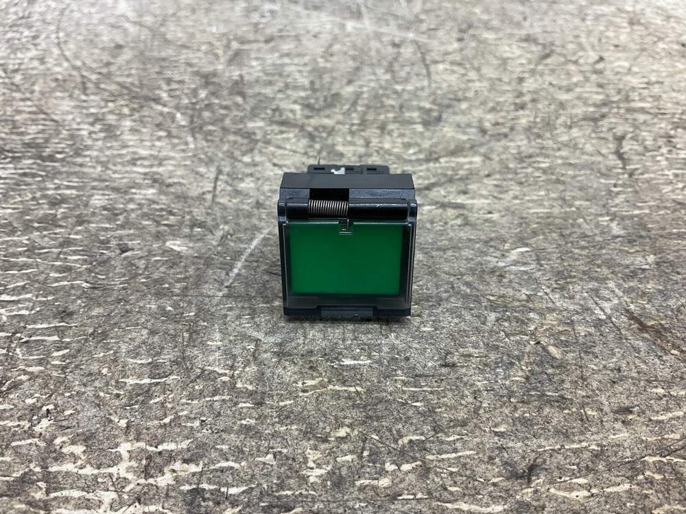 IDEC LB-T10 Green Illuminated Push Button LBT10 (TSC)