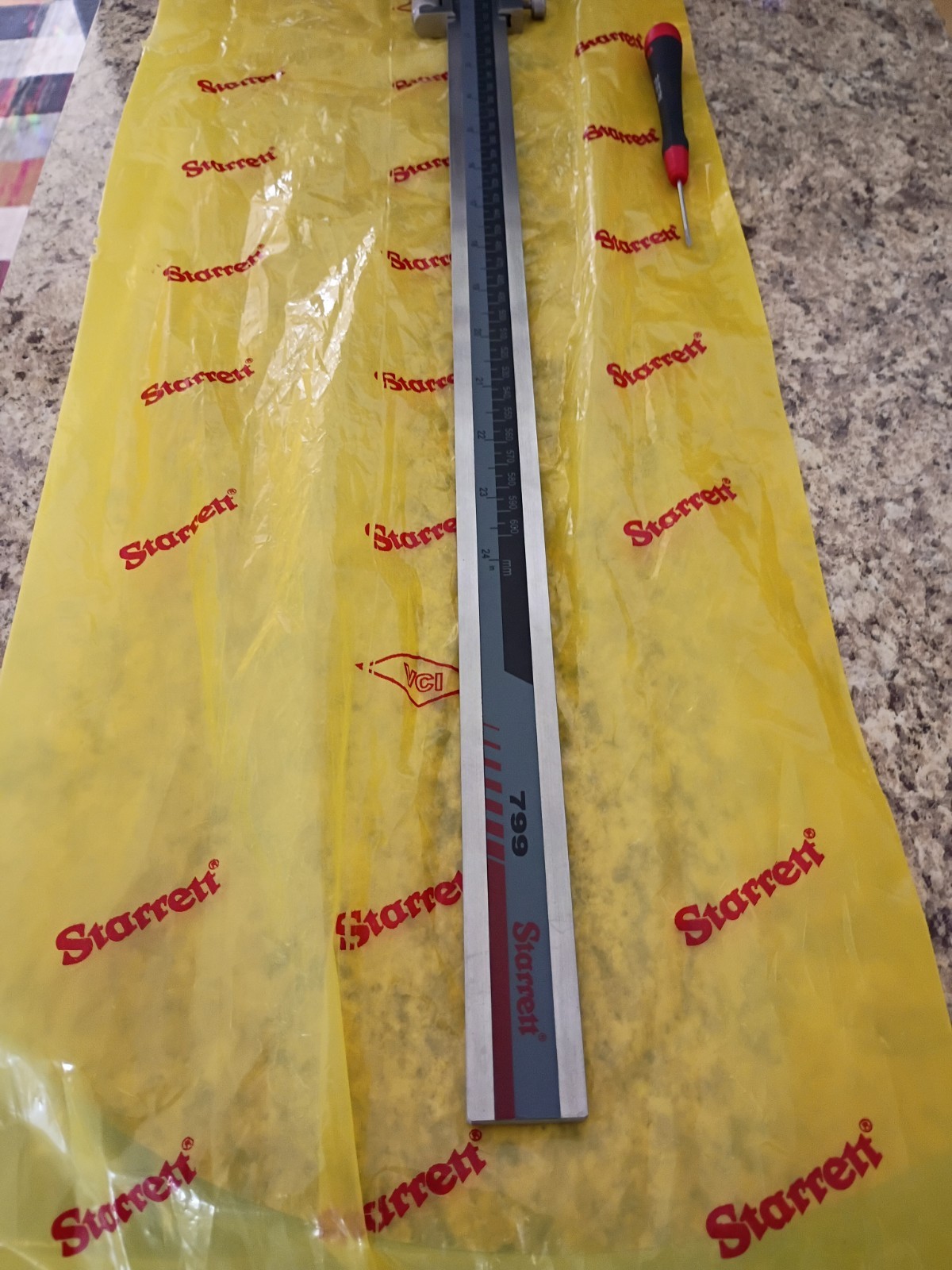 Starrett 799- 24"/600 Electronic Caliper