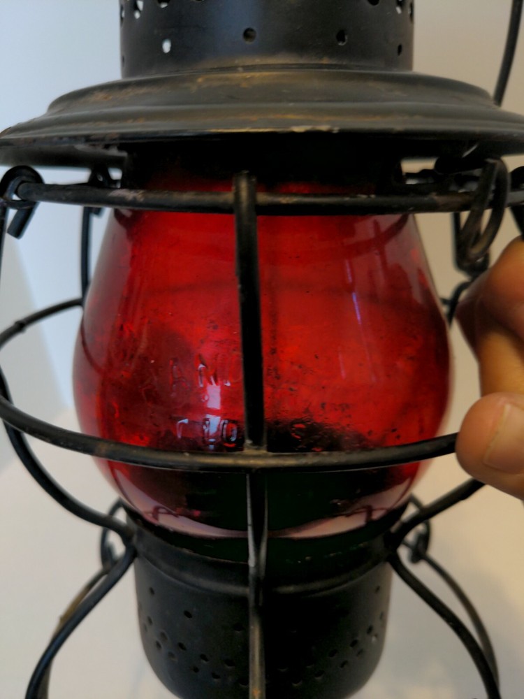 Handlan St. Louis USA Railroad Train Lantern Red Globe