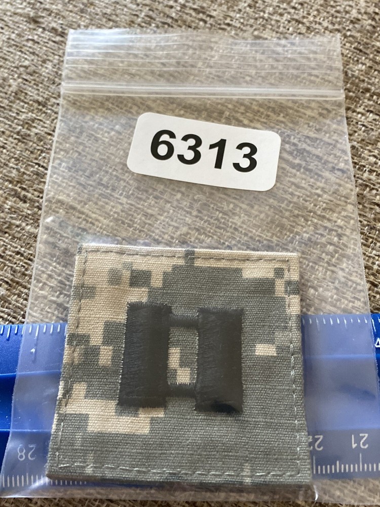 US Army Captain CPT O-3 Rank ACU Hook / Loop Pattern Military Patch INV6313