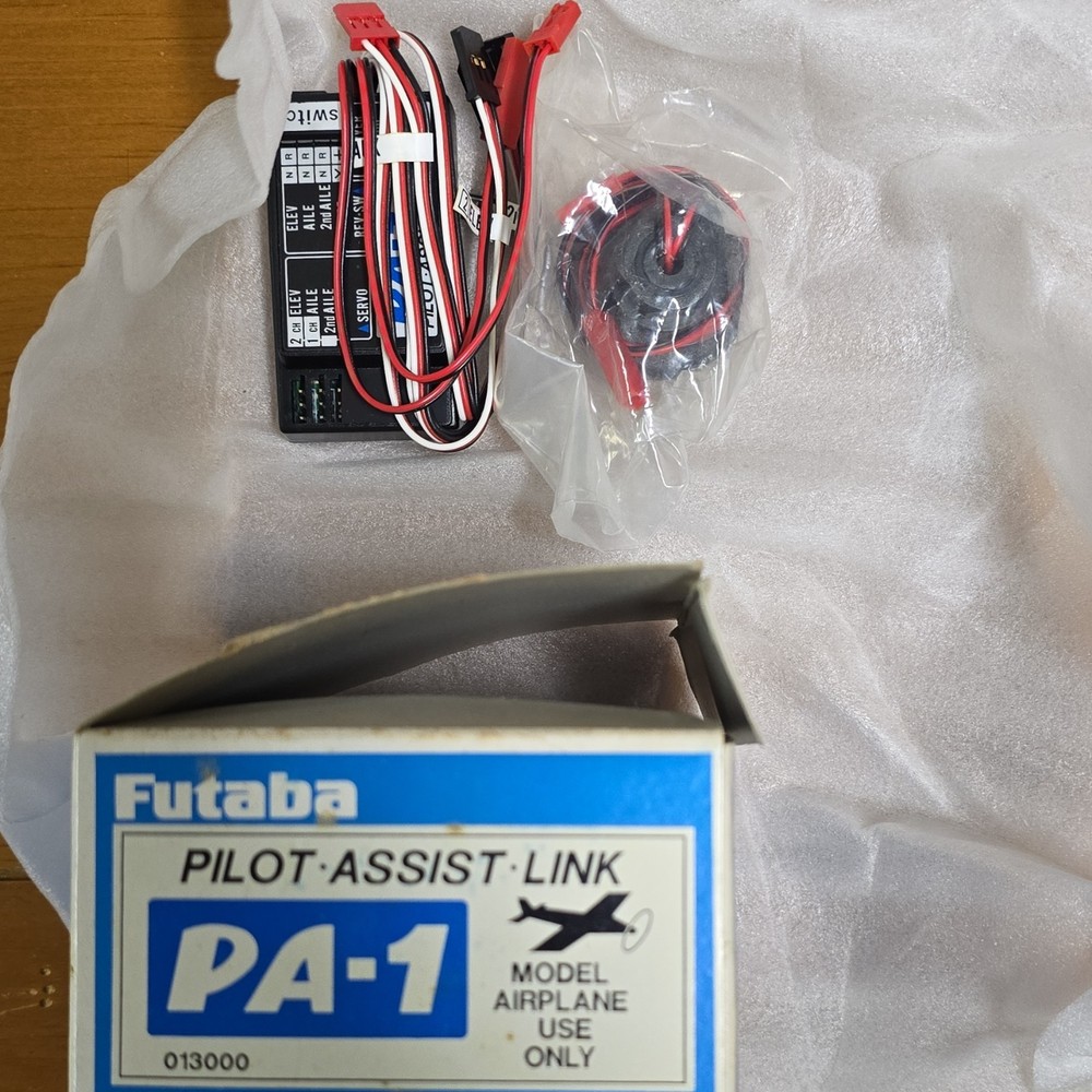 Futaba PA-1 Pilot Assist Link Auto Pilot System for Model Airplanes