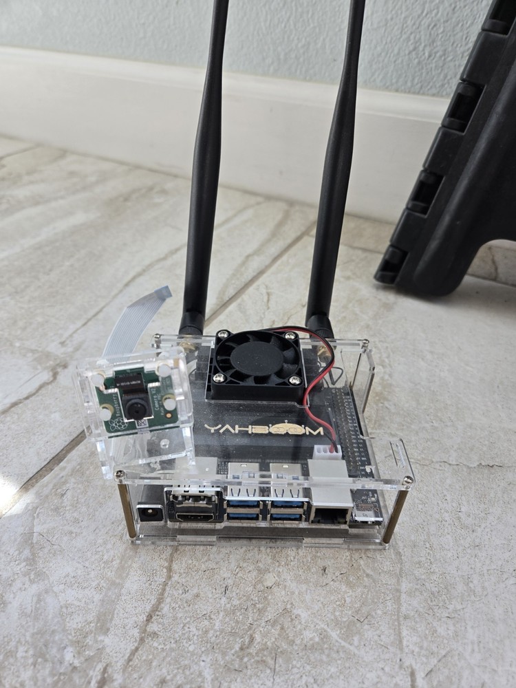 JETSON NANO-4GB Developer Kit with camera Case&wifi_antenna