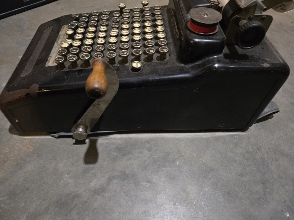 Vintage Victor Series 2 Adding Machine With Cover Tested Works