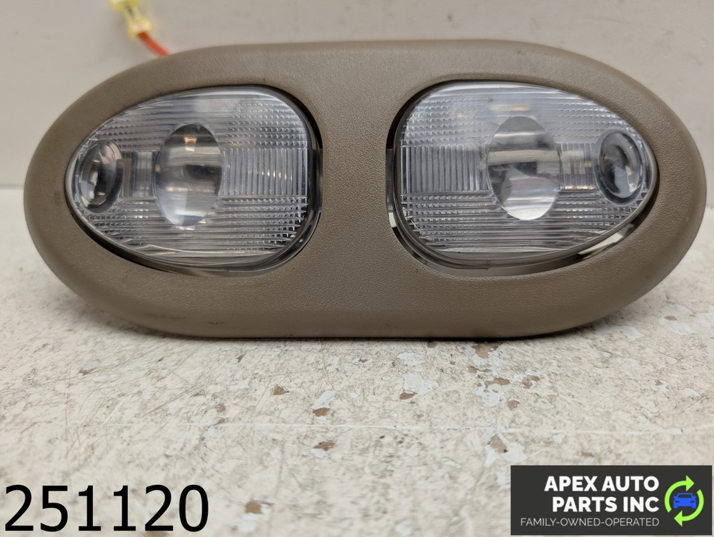 OEM 2005 Ford E-150 5.4L  map reading light