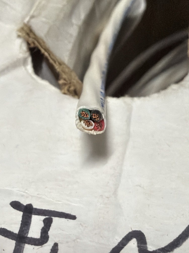 Belden 6302UE 18AWG 4-Conductor CMP Plenum Control Cable ~280 FT White