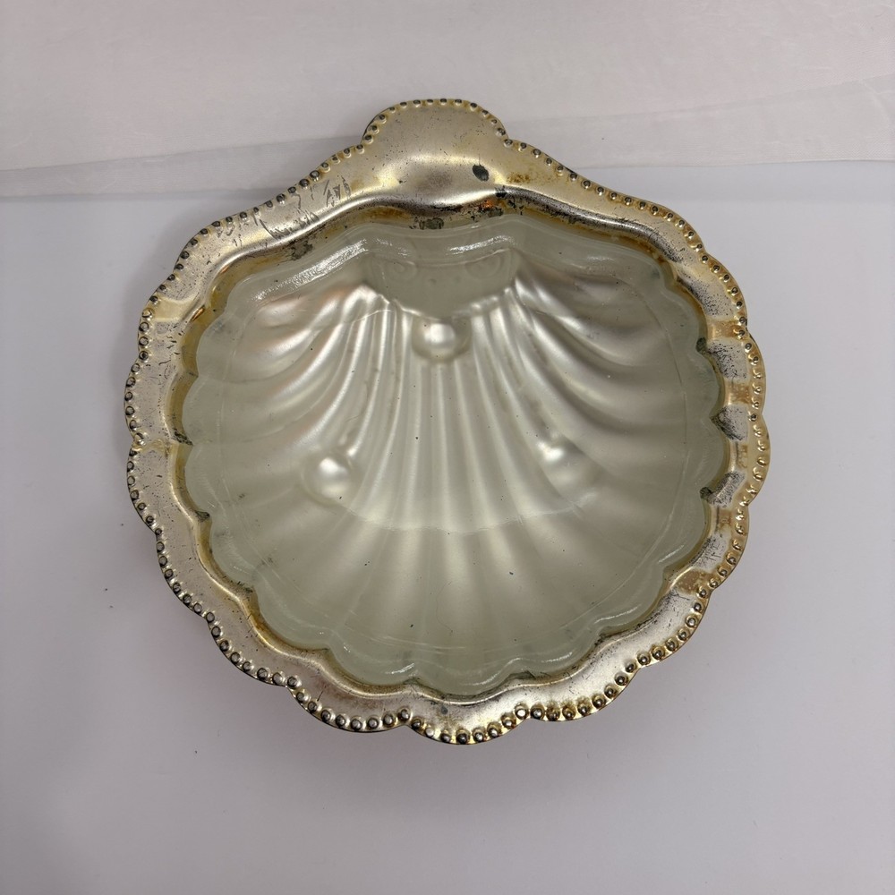 Vintage Silverplate Shell Butter Dish With Glass Insert