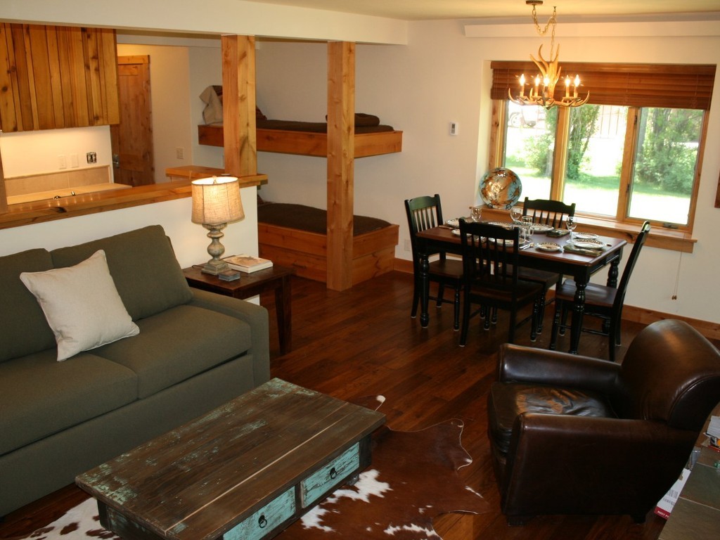 Cove Heater - Comfort Cove Electric Radiant Heater 900W 240V 71" (6') C-9024