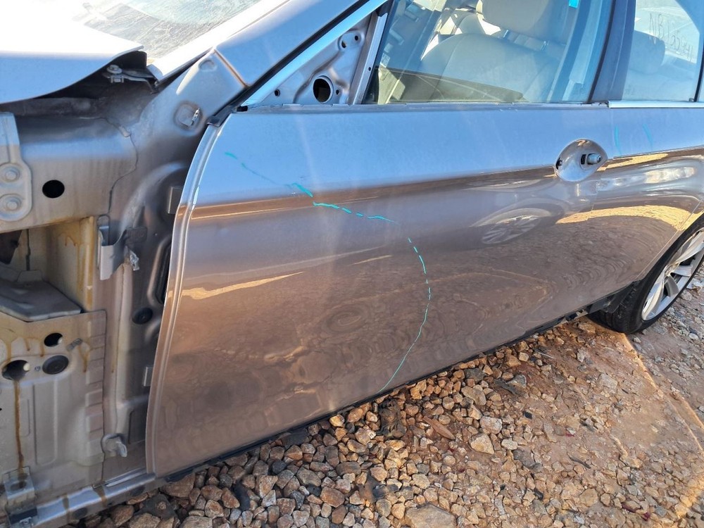 528I 2014 Glove Box 4857573